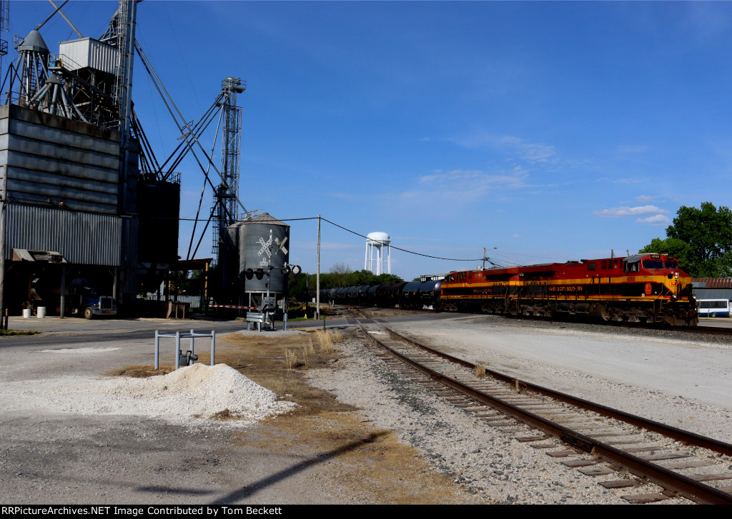 Feed mill